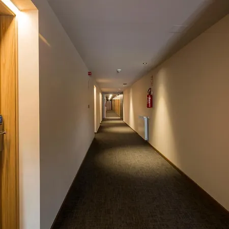 Hotel Pic Maia Mountain 2*